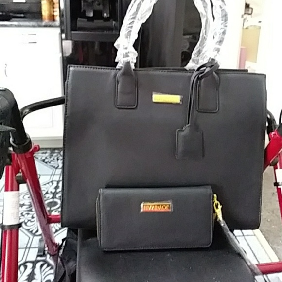 Purse - Picture 5 of 5